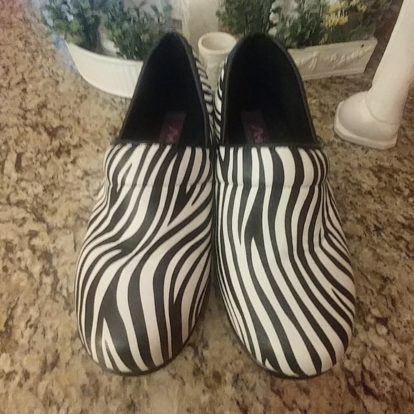 AIR FLEX Leopard Clogs * - Picture 2 of 6